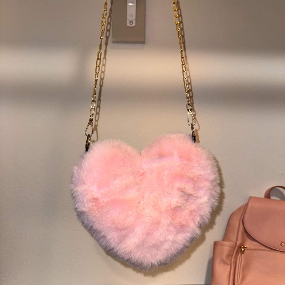 Pink Heart-Shaped Fluffy Bag